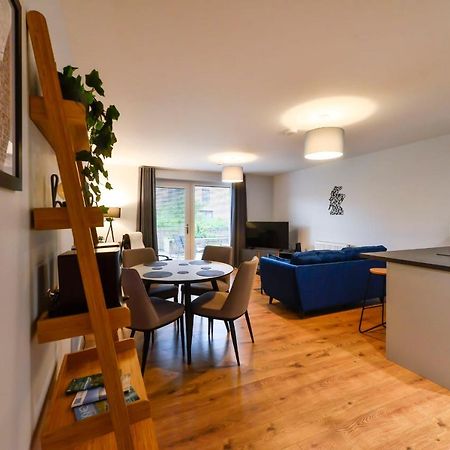 Apartmán Guestready - Splendid Flat In Leith With Parking! Edinburgh Exteriér fotografie