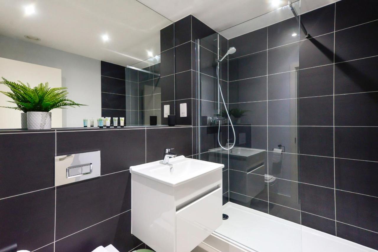 Apartmán Guestready - Splendid Flat In Leith With Parking! Edinburgh Exteriér fotografie