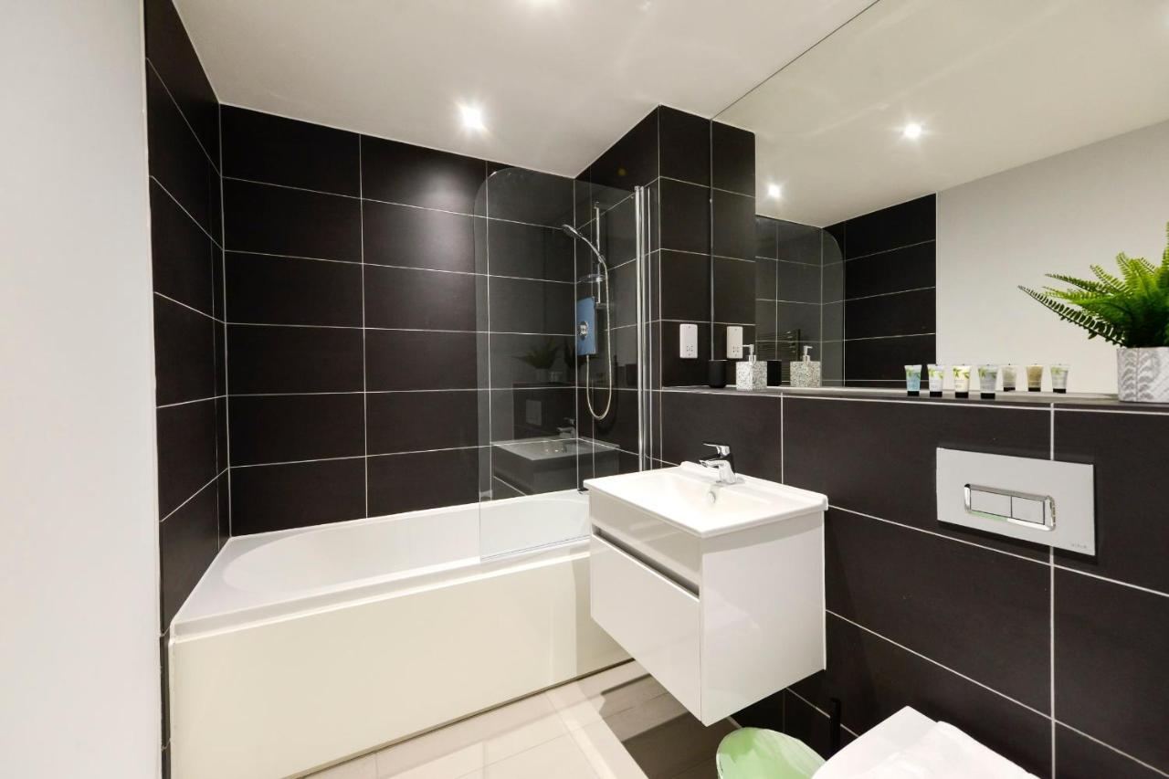 Apartmán Guestready - Splendid Flat In Leith With Parking! Edinburgh Exteriér fotografie